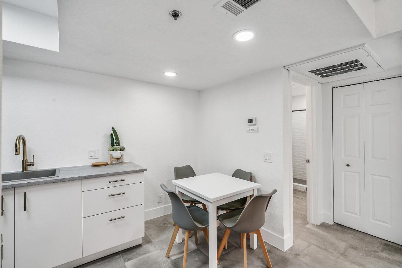 Condo Close To Strip And Raiders Stadium Las Vegas Exterior foto